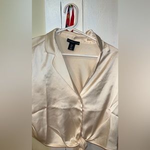 Sincerley Jules Satin cream crop top